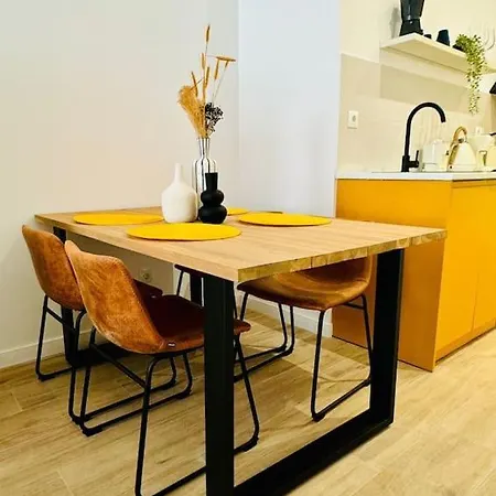 New Industrial Design Flat In Russafa Soho Walencja